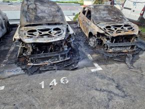 Près d’une dizaine de véhicules incendiés à Auto GM la nuit dernière